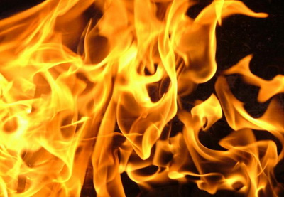 Произошел пожар в частном доме в Евлахе