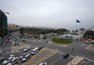 Запрет на въезд в Баку автомобилей из регионов временно оставлен в силе