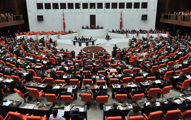 В парламент Турции вошли армяне - родственники владельцев публичных домов, уверен мэр Аданы
