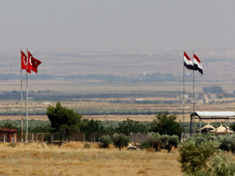 Турция возведет стену на границе с Сирией после теракта в Суруче
