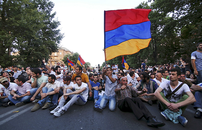 В Ереване состоится сидячая акция протеста