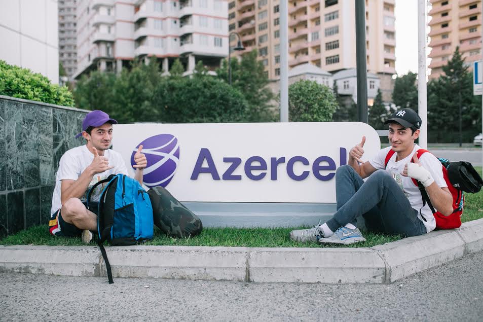 Azercell продолжает свои социальные проекты: Пешком до северной границы под лозунгом «Жизнь без сигарет»