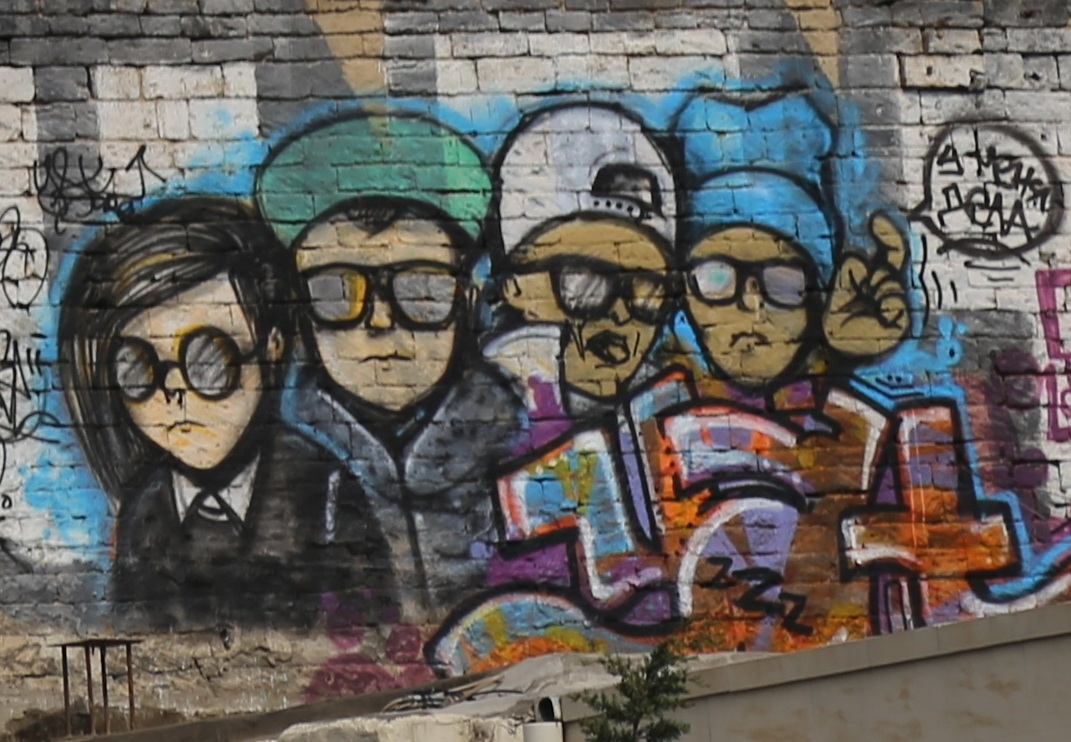 Граффити на улицах Баку – ФОТО