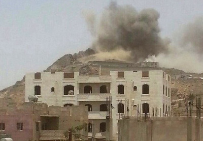 Источник: автомобиль взорвался вблизи мечети в столице Йемена
