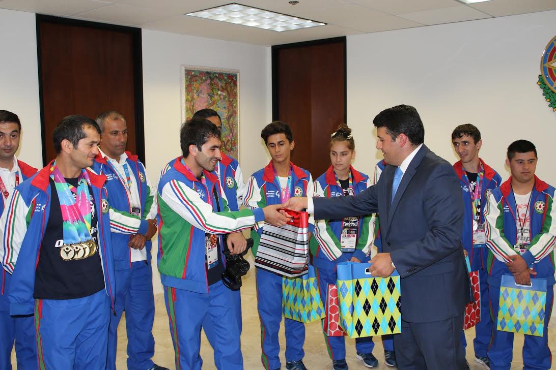 Генконсульство в Лос-Анджелесе организовало мероприятие в честь азербайджанских спортсменов – ФОТО