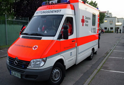 Водитель и 13 детей пострадали в ДТП с участием трактора в Германии