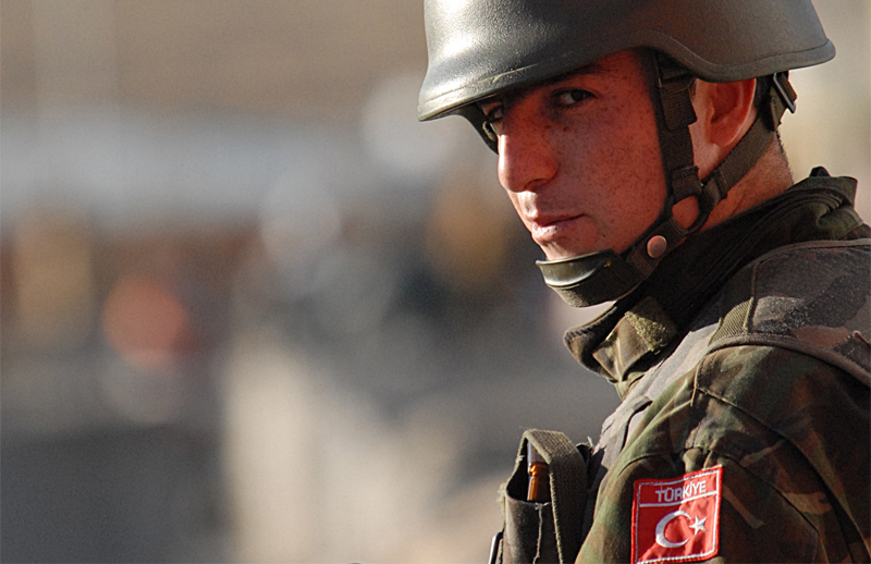 Турецкие силовики проводят операцию против курдских экстремистов на границе с Ираком