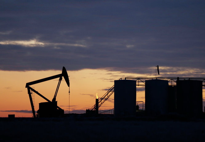 Нефть дешевеет на опасениях увеличения добычи в Иране