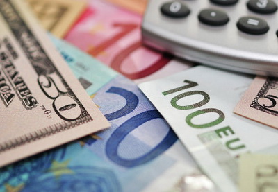 Курс евро превысил 81 рубль, доллар поднялся выше 71