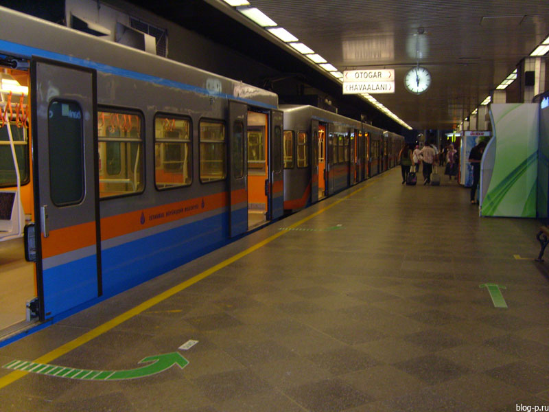 В стамбульском метро ищут бомбу