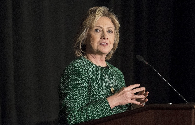 Госдепартамент США опубликует еще 7 тыс. страниц служебной переписки Хиллари Клинтон