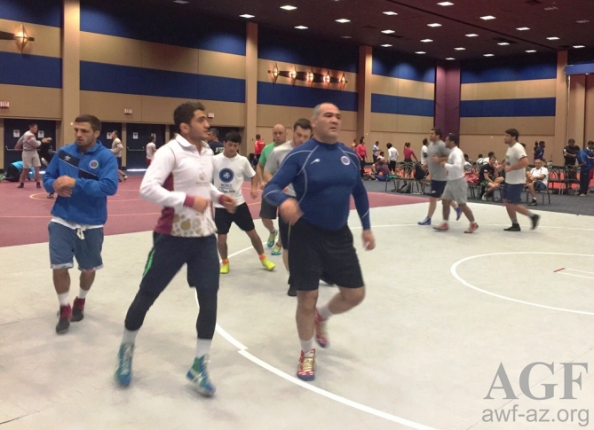 Первая тренировка азербайджанских борцов в США перед чемпионатом мира – ФОТО – ВИДЕО