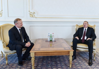 Ильхам Алиев принял верительные грамоты новоназначенного посла Беларуси в Азербайджане - ФОТО