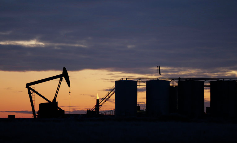 Цены на нефть продолжают расти в рамках коррекции