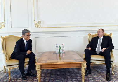 Ильхам Алиев принял посла Кореи в связи с завершением его дипломатической деятельности