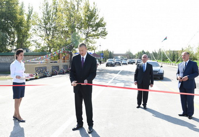 Президент Азербайджана принял участие в открытии автодороги Гейчай-Уджар – ФОТО