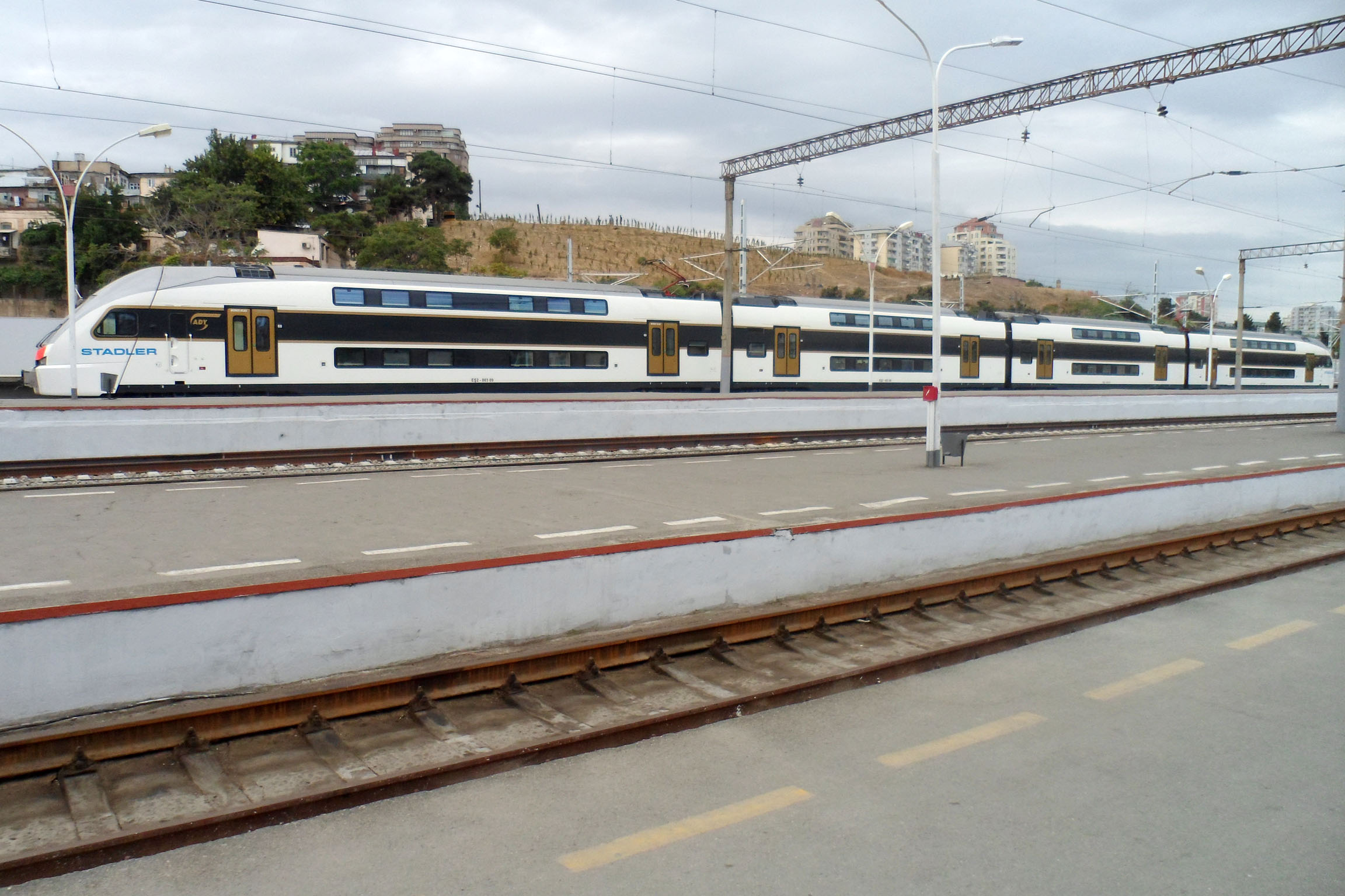 ЗАО «Азербайджанские железные дороги» обратилось к гражданам, проживающим недалеко от маршрута  следования электропоезда Баку-Сумгайыт