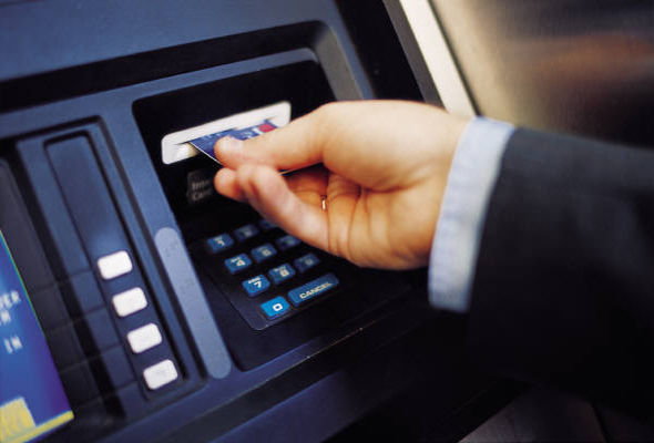 Количество банкоматов в Азербайджане выросло на 0,6%