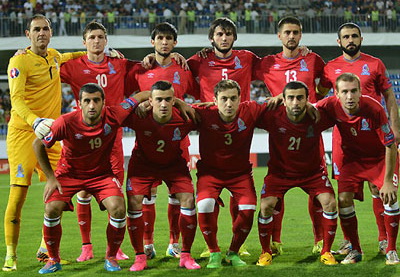 Сборная Азербайджана по футболу отправилась в Болгарию