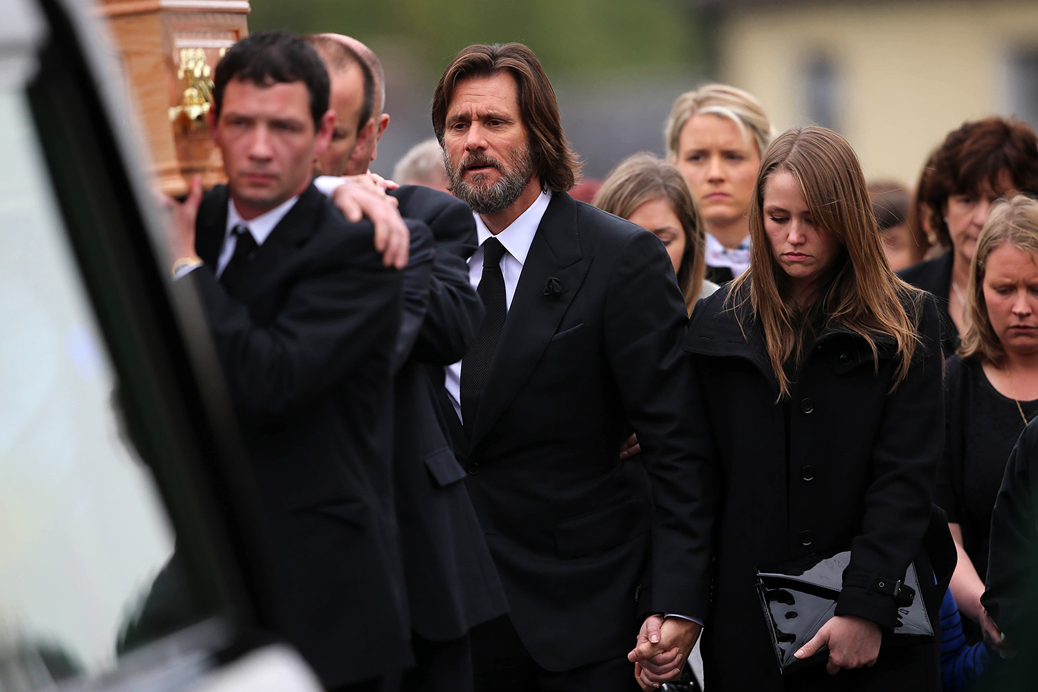 Джим Керри на похоронах своей бывшей девушки – ФОТО - ВИДЕО