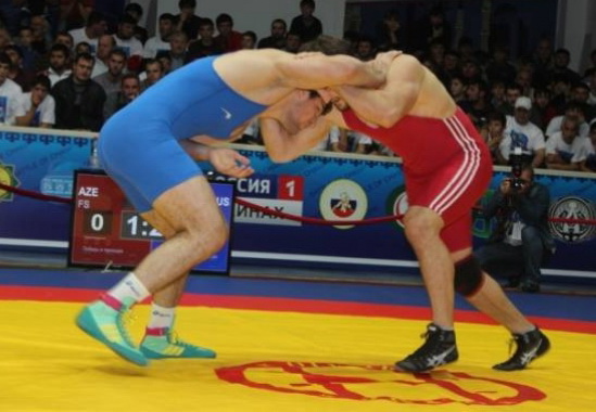 Азербайджанские борцы завоевали две медали на Кубке Рамзана Кадырова