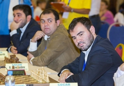 ЧЕ-2015: сборная Азербайджана по шахматам сыграла вничью с Россией и занимает 5-е место