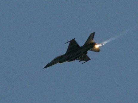 В США истребитель F-16 потерпел крушение во время учебного полета