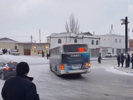 Report.az: «Каток с автобусами» на бакинской дороге был снят на видео сегодня - ФОТО – ВИДЕО - ОБНОВЛЕНО