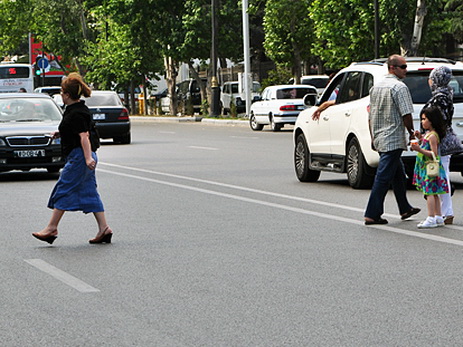 Дорожная полиция Баку усиливает меры по обеспечению безопасности пешеходов