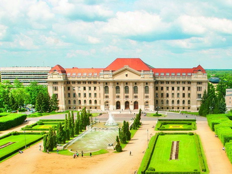 Венгерский университет проведет встречу с азербайджанскими студентами