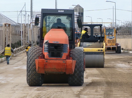 В одном из бакинских поселков начата масштабная реконструкция дорог – ФОТО – ВИДЕО