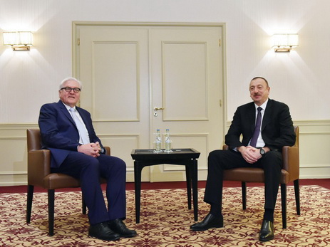 Ильхам Алиев встретился с главой МИД ФРГ - ФОТО