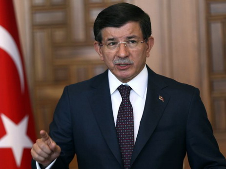 Давутоглу: Турция может провести военную операцию против сирийских курдов