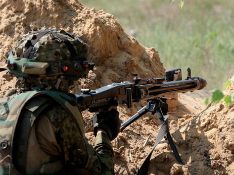 Вооруженные силы Азербайджана нанесли 130 ударов по позициям и окопам врага