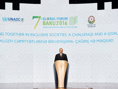 Ильхам Алиев: «Мультикультурализм для нас – государственная политика и наш образ жизни» - ФОТО