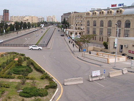 Начат ремонт одного из центральных проспектов Баку – ФОТО - ВИДЕО