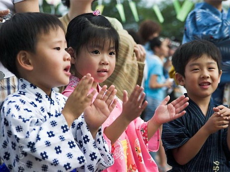 Число детей в Японии снизилось до рекордного минимума
