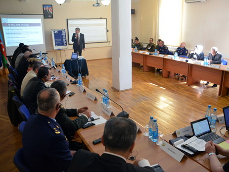 В Военной академии ВС Азербайджана прошла встреча с представителями НАТО - ФОТО
