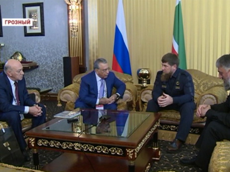 Глава Администрации Президента АР провел двусторонние встречи в Чечне - ФОТО