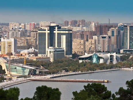 В пятницу температура воздуха в Баку повысится до +28 градусов
