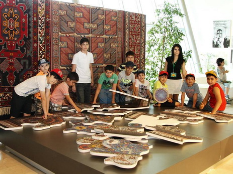 В Азербайджанском музее ковра состоялся «Семейный фестиваль» - ФОТО