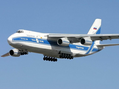 Крупнейший в мире грузовой самолет будет поставлен в Азербайджан в 2017 году