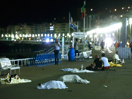 Число жертв атаки в Ницце выросло до 84 - ФОТО - ВИДЕО - ОБНОВЛЕНО