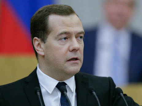 Медведев вновь желает «здоровья вам и хорошего настроения»