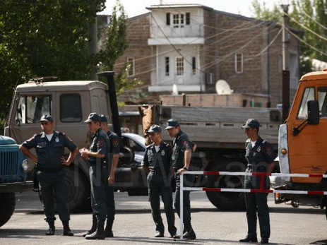 В Ереване угрожают создать новые очаги вооруженного сопротивления - ФОТО