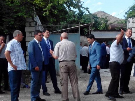 Жители обстреливаемого армянами азербайджанского села пожаловались депутатам Милли Меджлиса - ФОТО
