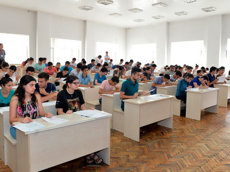 Состоялись приемные экзамены во Французско-азербайджанский университет UFAZ – ФОТО