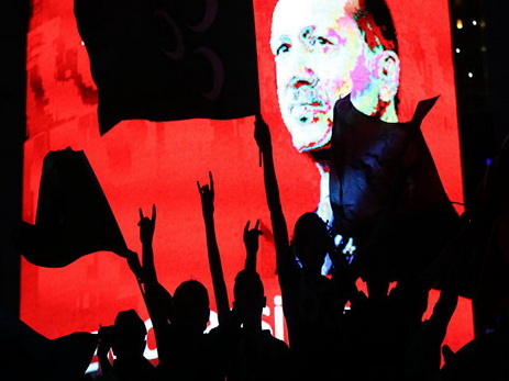 Турецкие власти перехватили переписку сторонников Гюлена до мятежа