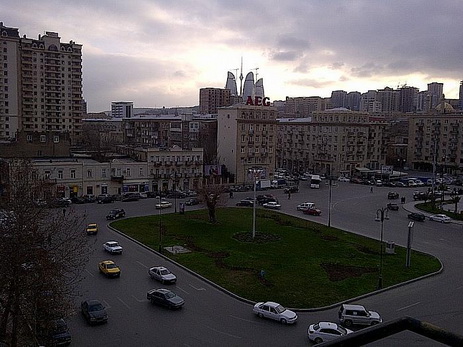 На благоустройство территории вокруг площади Физули в Баку выделено 5 млн манатов