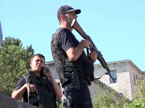 Шесть человек погибли, больше 10 жителей пострадали — Взрывы в Турции Шесть человек погибли, больше 10 жителей пострадали — Взрывы в Турции